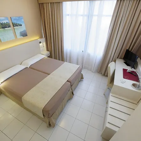 Hotell Bull Eugenia Victoria & 3*