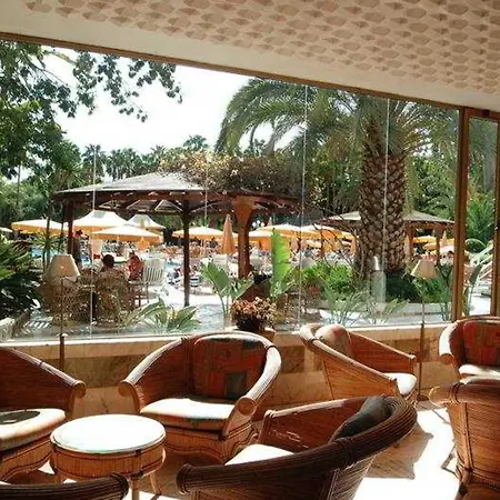 Bull Eugenia Victoria & Hotel