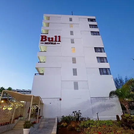 Bull Eugenia Victoria&spa 3*