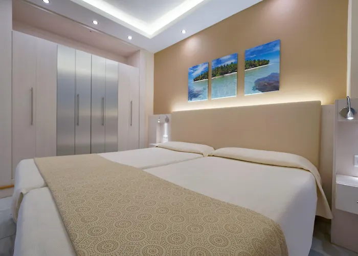 Hotel Bull Eugenia Victoria & 3*