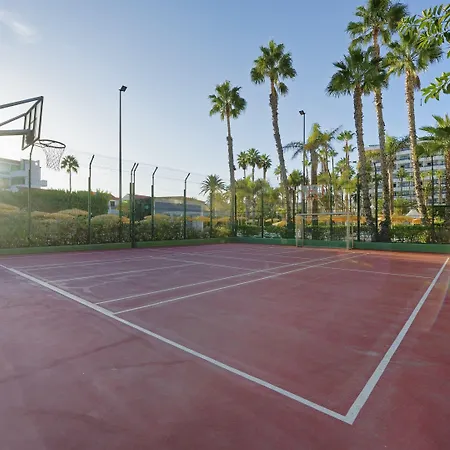 Bull Eugenia Victoria & Hotel