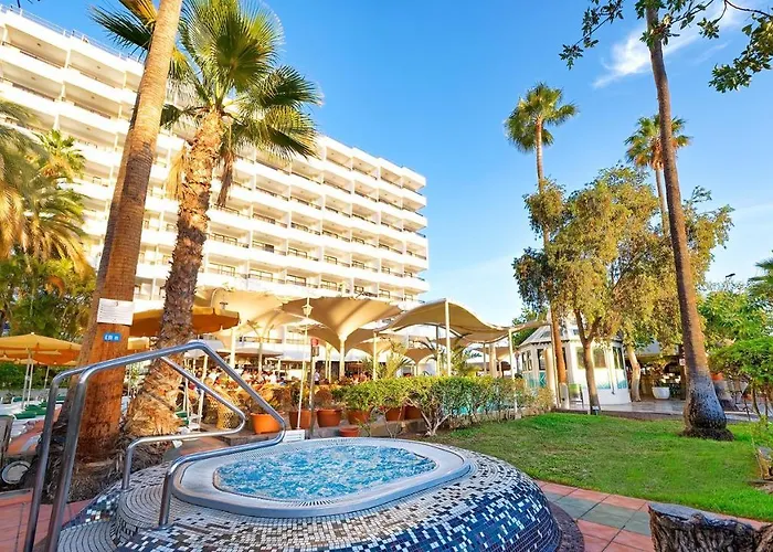 Bull Eugenia Victoria & 3*