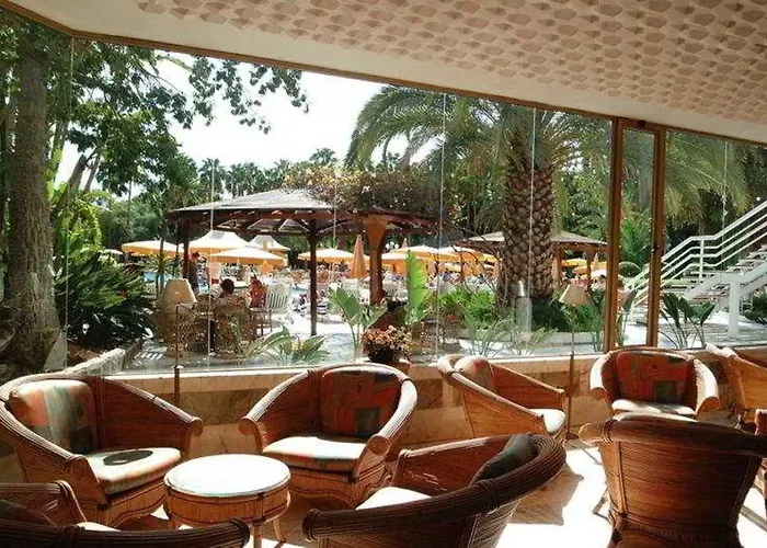 Bull Eugenia Victoria & Hotell