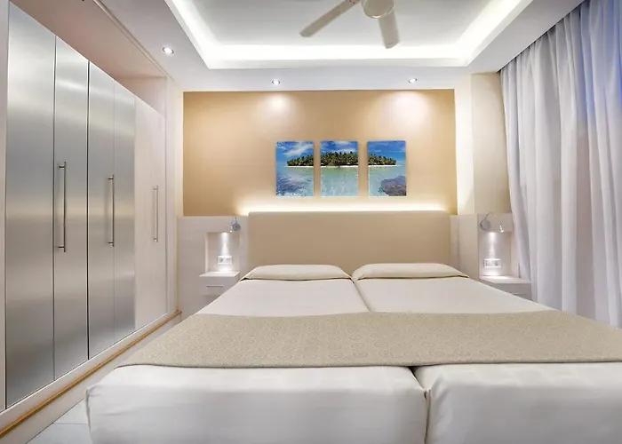 Hotell Bull Eugenia Victoria & 3*