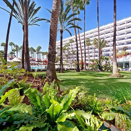 Bull Eugenia Victoria & Πλάγια ντελ Ινγκλές