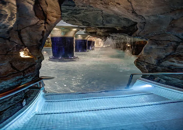 Bull Eugenia Victoria & Hotel